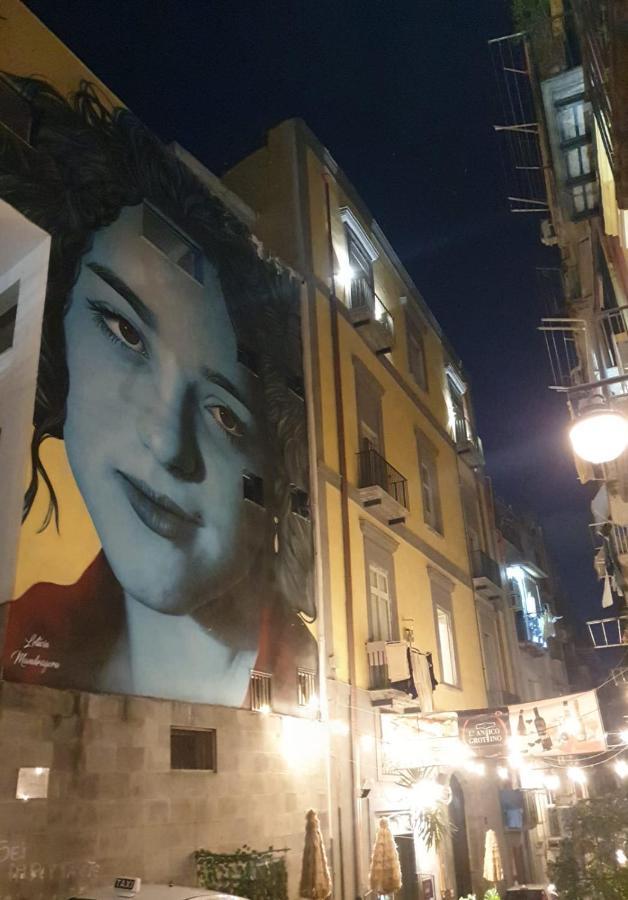 Ninetta A Toledo Apartment Napoli Bagian luar foto