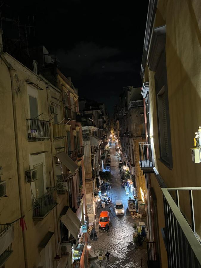 Ninetta A Toledo Apartment Napoli Bagian luar foto