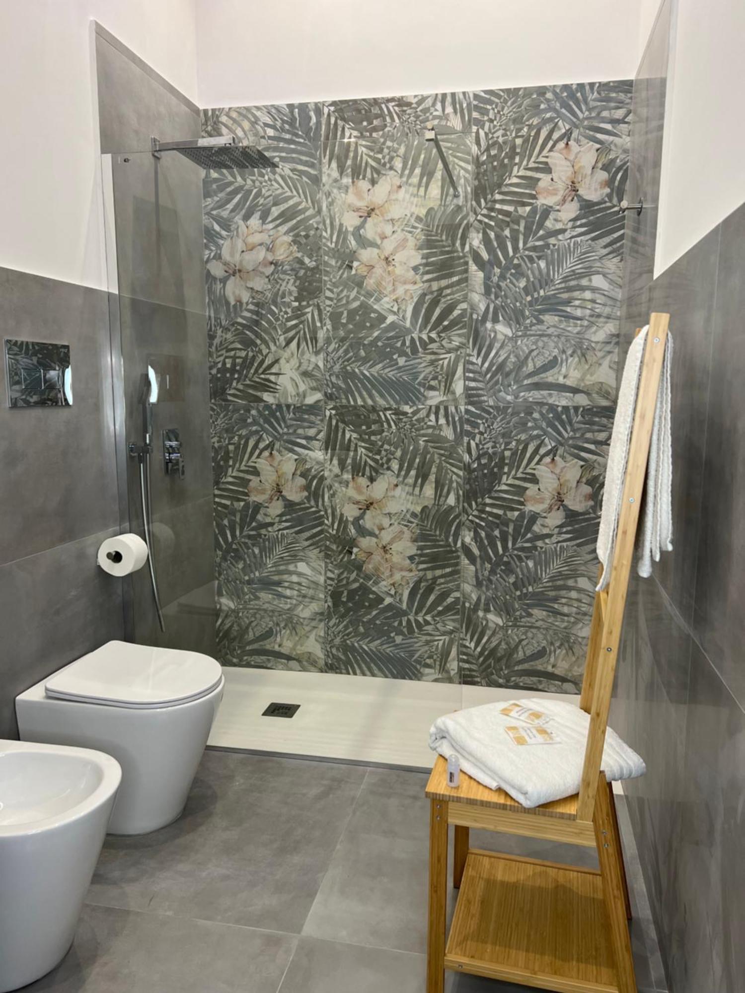 Ninetta A Toledo Apartment Napoli Bagian luar foto
