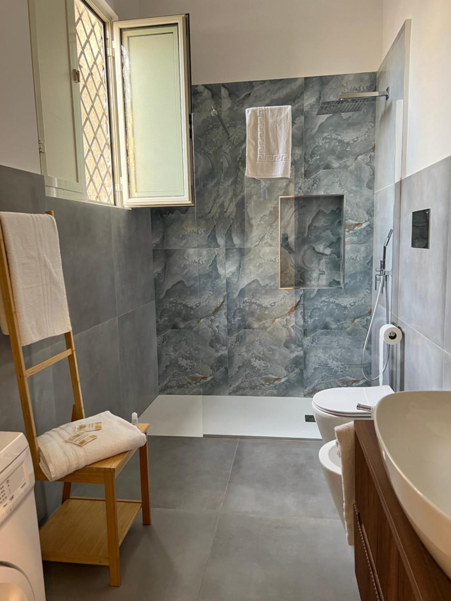 Ninetta A Toledo Apartment Napoli Bagian luar foto
