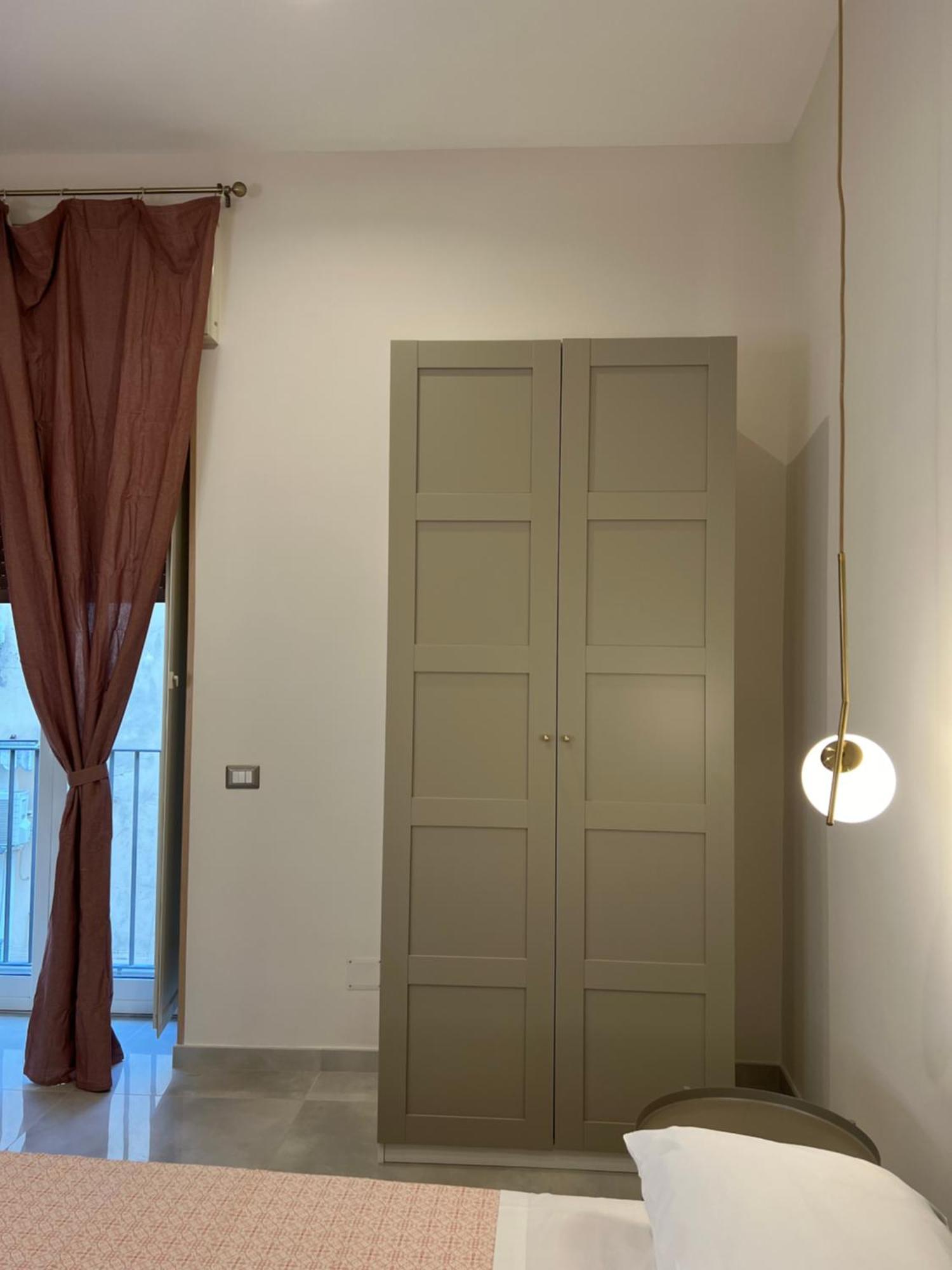 Ninetta A Toledo Apartment Napoli Bagian luar foto